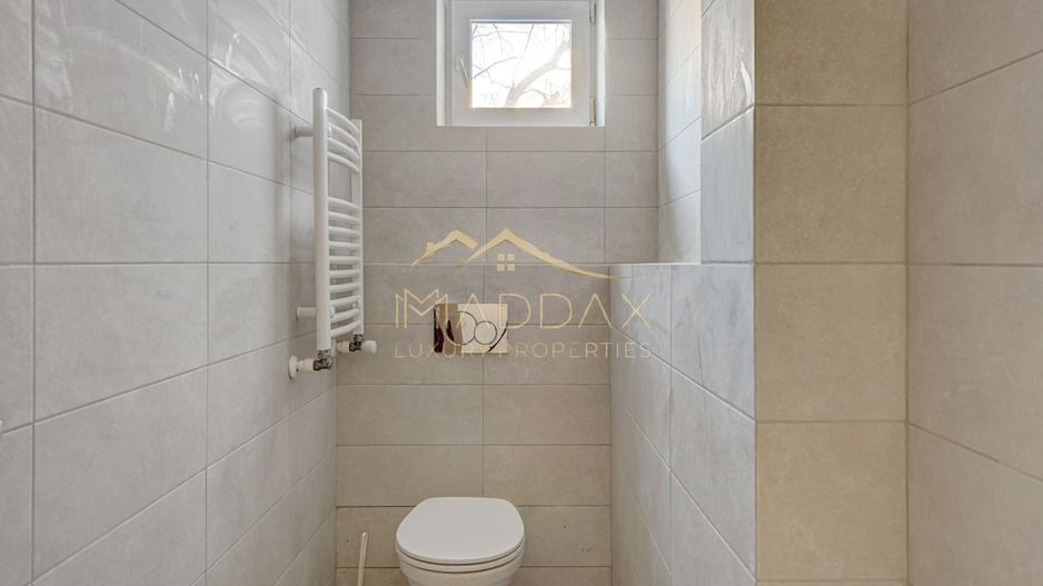 Vila ***400mp*** + Curte Proprie // zona Aviației - Poză 9