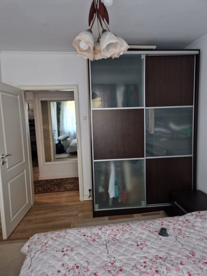 De vanzare apartament 3 camere Drumul Taberei - Poză 9