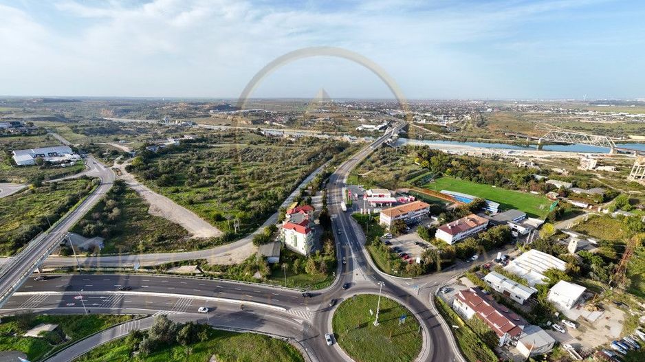 Hotel de vanzare in Ovidiu - Pozitie unica,  Potential nelimitat - Poză 39