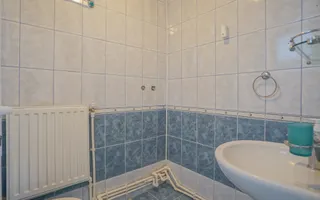 Spatiu Comercial modern 200mp, vad pietonal si auto, Bartolomeu - Poză 20