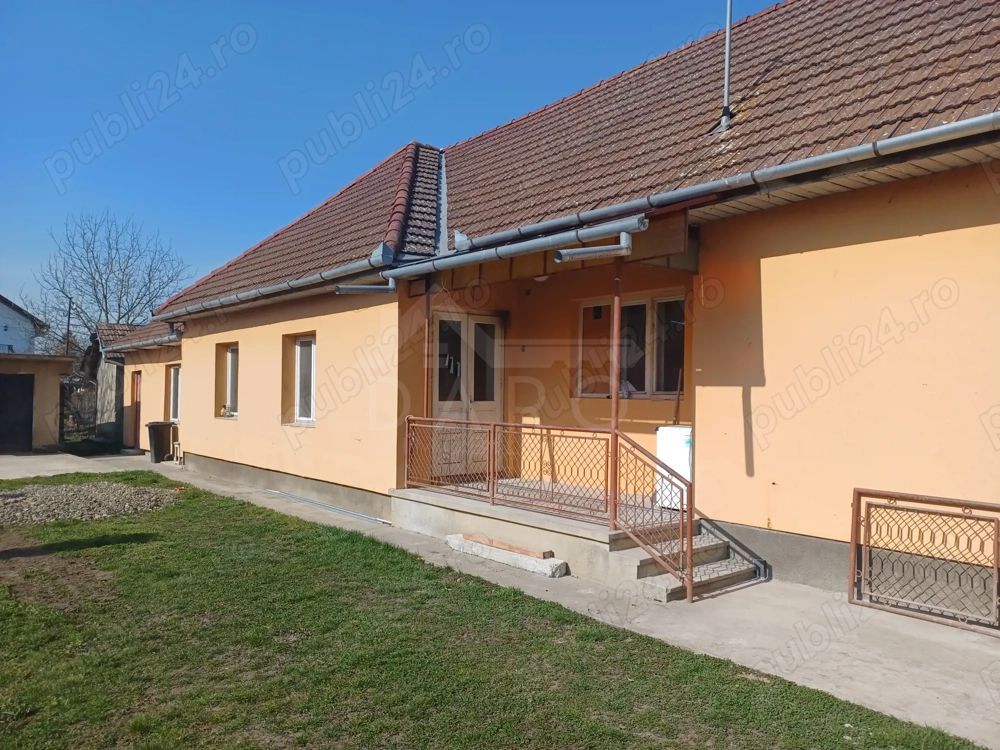 Casă de vânzare în Sântana de Mureș, str. Morii – 130 000 euro - Poză 1