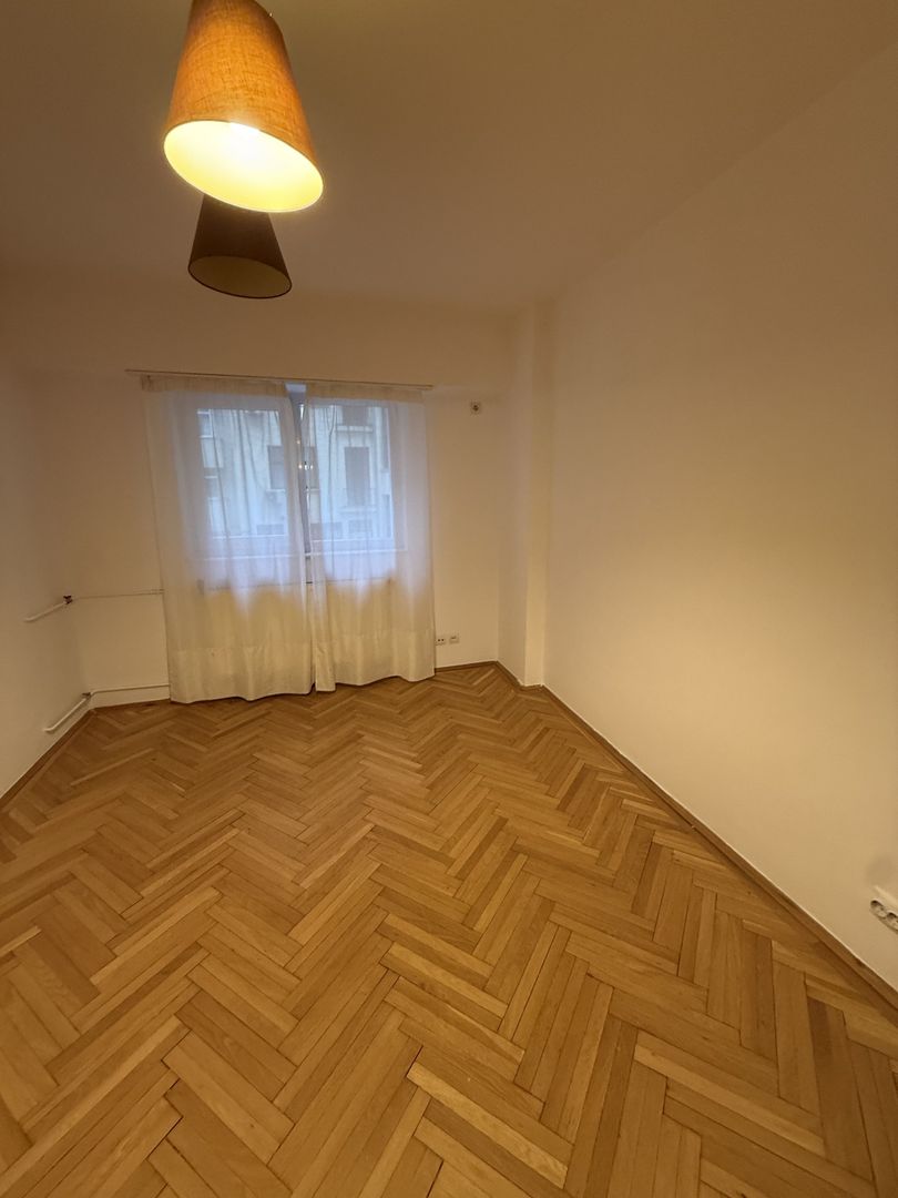 Apartament elegant I Piață Universitatii I 106 MP I 5 minute Metrou - Poză 6