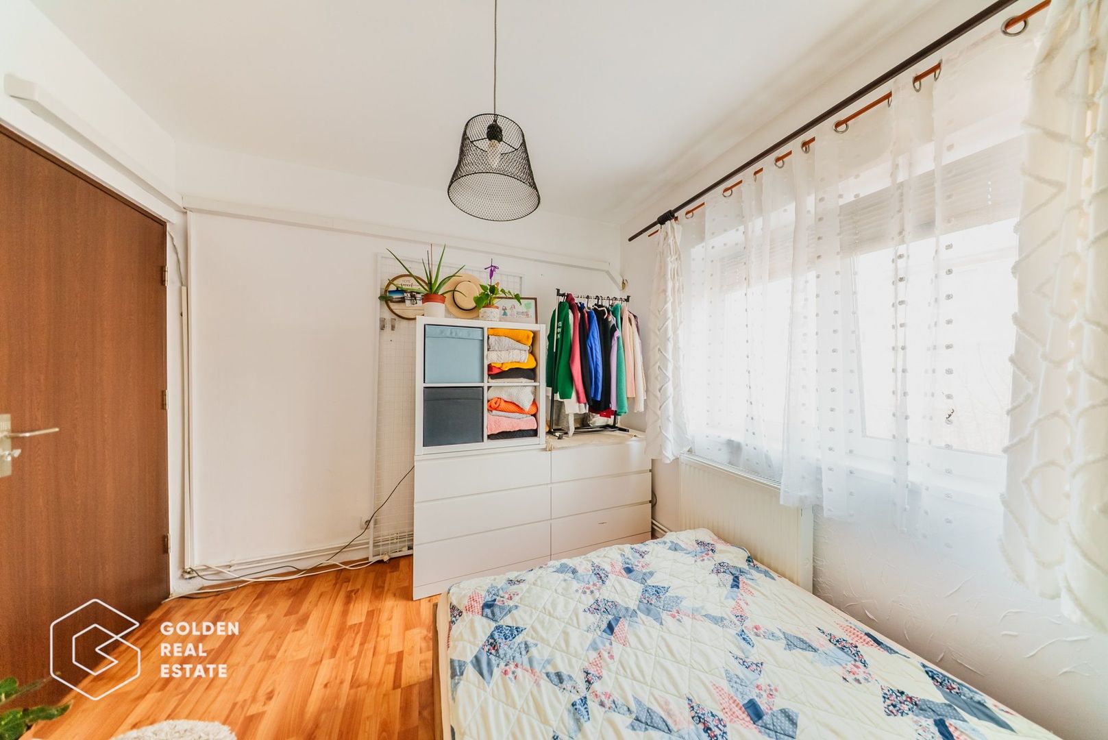 Apartament 4 camere, langa campusul UVVG, decomandat, etaj 3, comision 0% - Poză 11