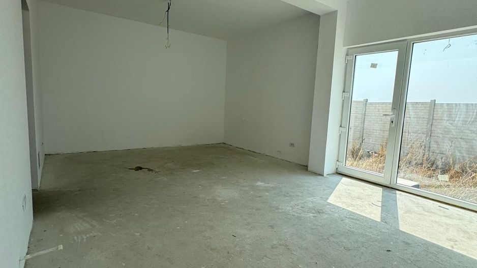 CASA DUPLEX - 4 CAMERE, TOATE UTILITATILE, COMISION 0% - Poză 10
