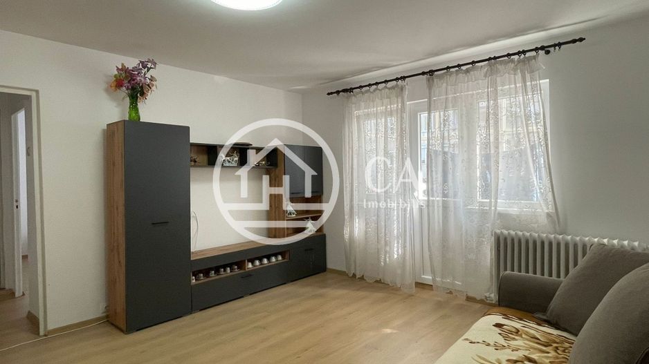 Apartament de închiriat cu 2 camere in zona Rogerius, Oradea - Poză 5