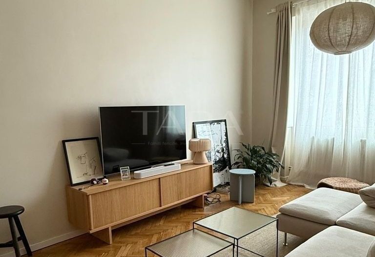 Apartament in imobil istoric, zona centrală in Cluj-Napoca, mobilat. - Poză 4