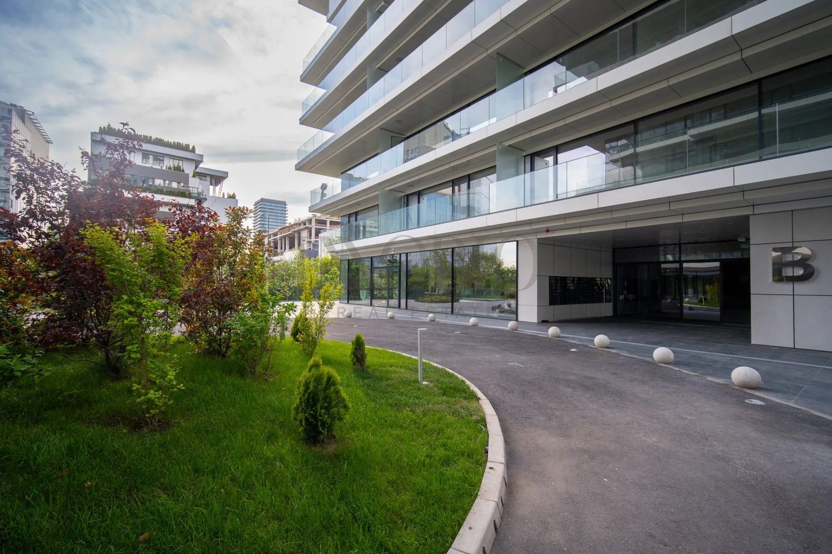 Apartament 2 Camere | Loc de Parcare | One Floreasca Towers - Poză 11
