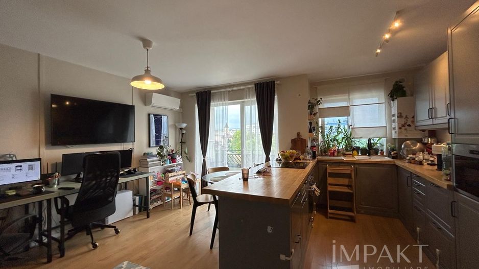 Vanzare apartament modern in Piata 1 Mai! - Poză 2