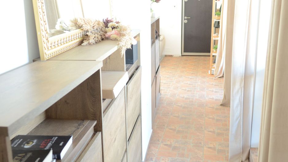 Apartament cu 3 camere, 2 bai, 2 terase, 2 garaje, in cartier Europa - Poză 11