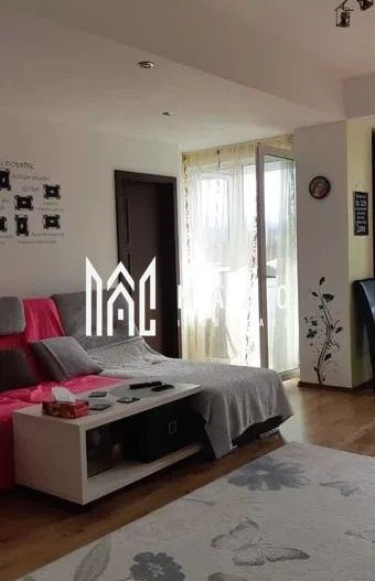 Apartament 3 camere | Etaj 2 | Loc de parcare | Valea Aurie - Poză 2