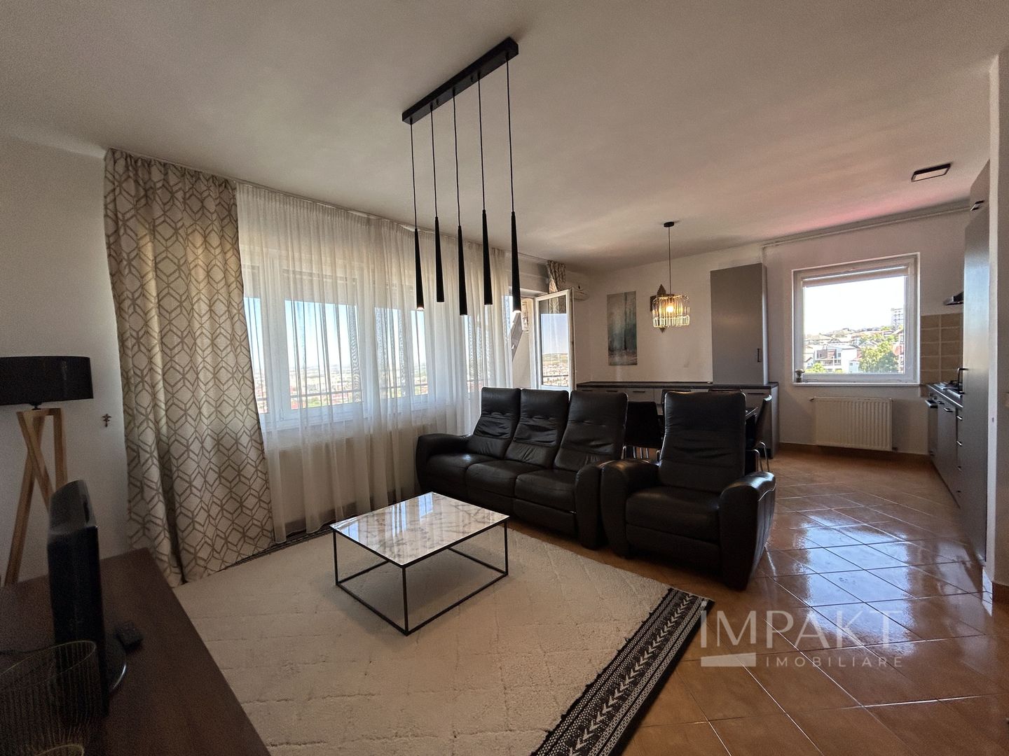 Inchiriere penthouse in Andrei Muresanu! - Poză 1