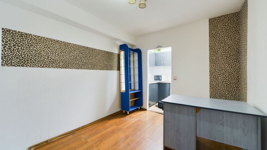 Spaţiu comericial sau locuinţă în zona Soarelui - Poză 2