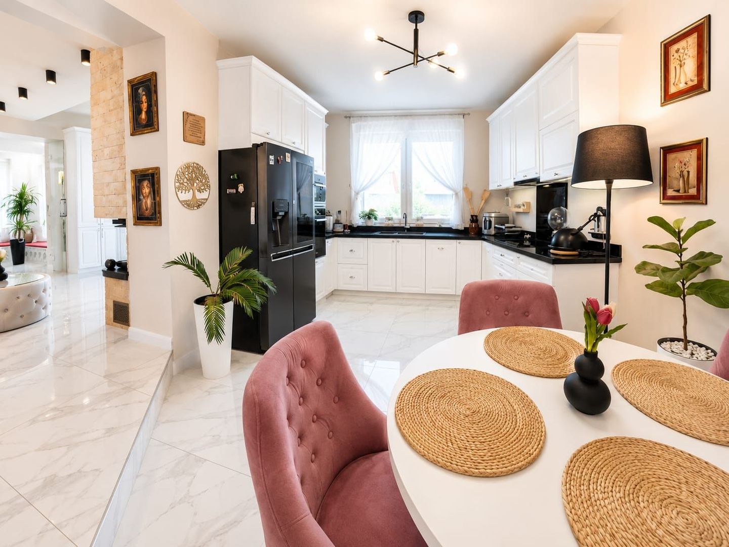 VILĂ INDIVIDUALĂ DE EXCEPȚIE   ·  365.000 € - Poză 23