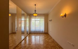 Vila 9 camere cu piscina si teren de 1.000 mp - Poză 9