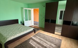 Casă cu teren central în Miersig 20 km de Oradea - Poză 2