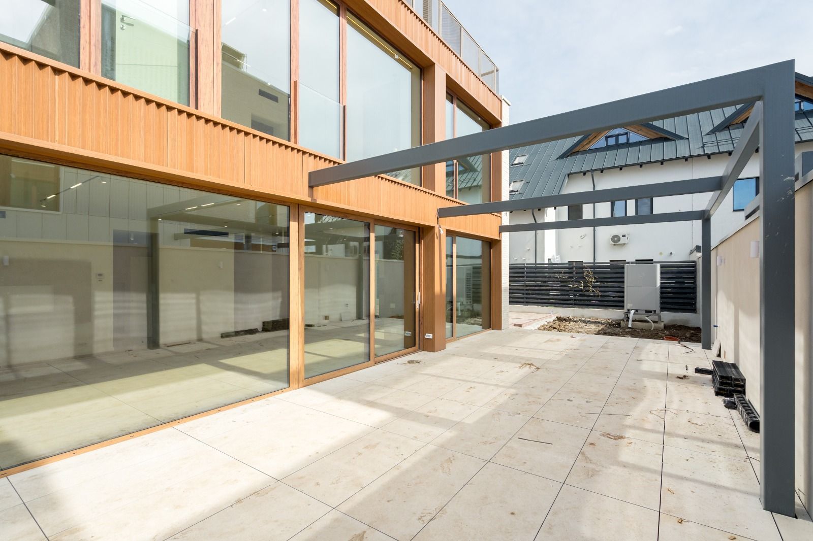 Vila Exclusivista Voluntari Arhitectura Moderna 320 mp utili - Poză 6