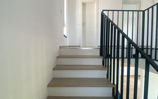Case noi în Măgurele cu grădină proprie, parc privat și finisaje premium - Poză 9