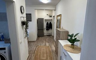 Apartament la  mansarda mobilat  si utilat in zona Buziasului - Poză 2