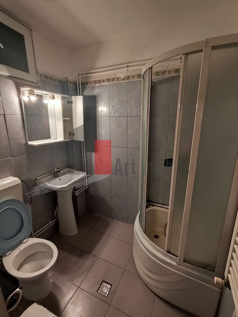 Garsoniera de inchiriat in zona Damaroaia (se accepta toate nationalitatile) - Poză 5