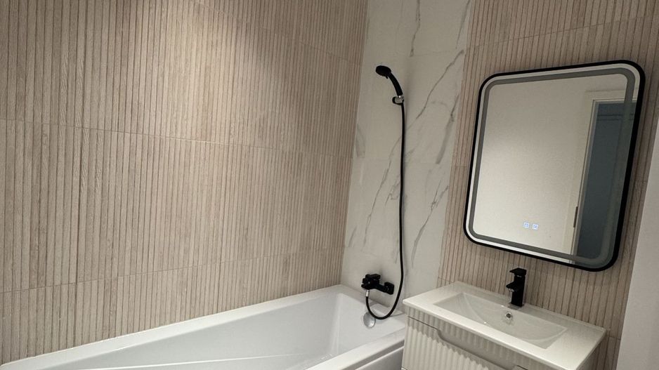 AP. 3 CAMERE BAICULUI, BLOC NOU, LOC DE PARCARE, MOBILAT MODERN - Poză 7