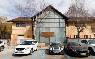 Chirie clădire centrul civic | Brașov | 500mp | 5000€ - Poză 1