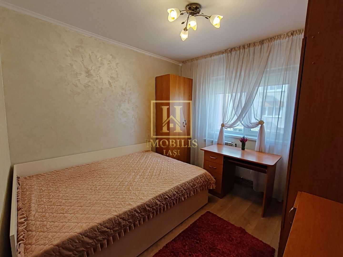 Prima inchiriere! Ap. 2 decomandat, et.2-Podul de Fier -460euro - Poză 5