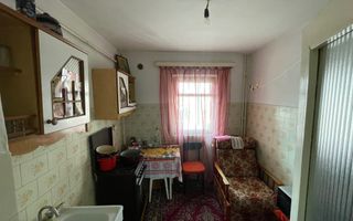 Apartament 3 camere de vânzare, Iasi, zona Mircea cel Batran - Poză 5