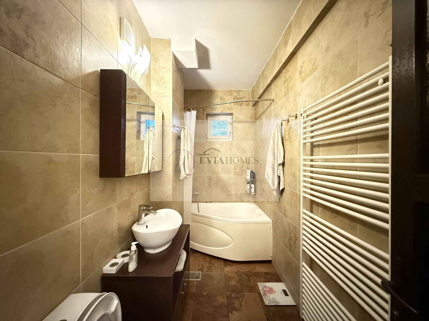 90mp /3 camere/2 bai/ parter inalt/ garaj inclus/ Cartier Plopilor - Poză 5