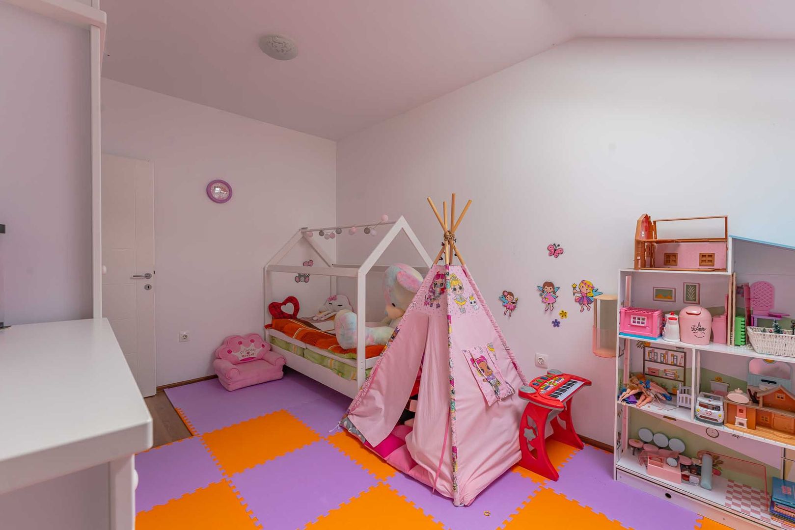 Casă familială în Sânpetru, pe strada Speranței - Poză 12