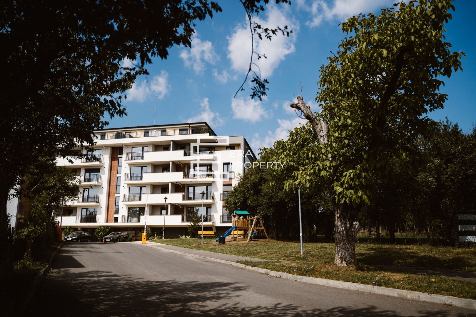 Apartament cu 2 camere, rulouri electrice, încălzire pardoseală, Sibiu - Poză 10