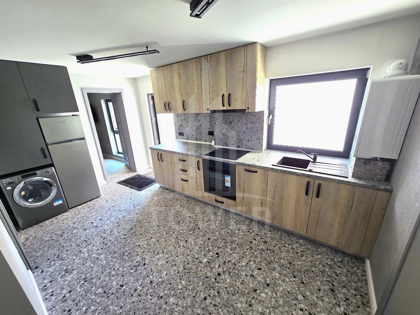 Casă lux individuala 2 camere zona Milea Euroil - Poză 1