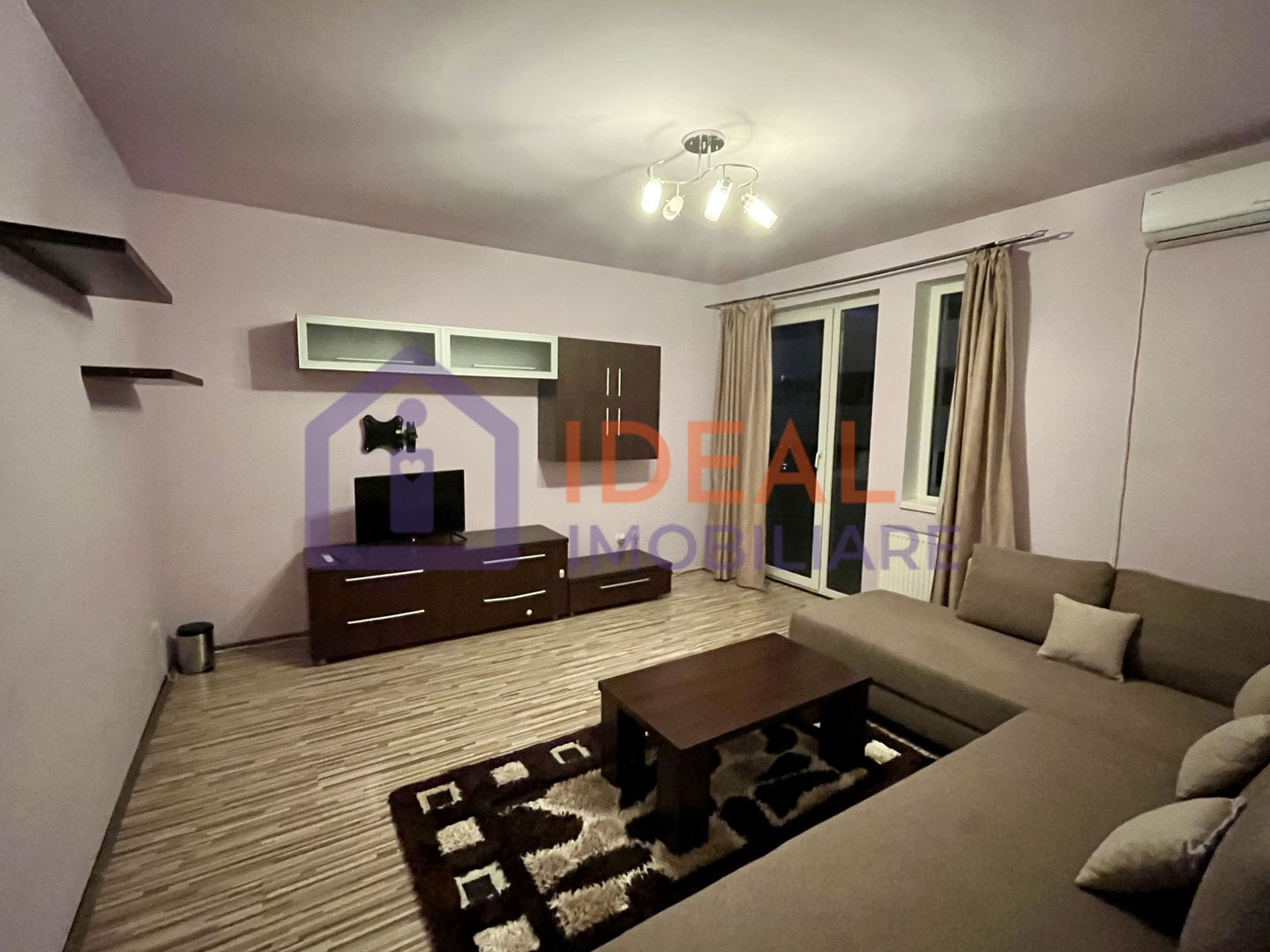 Apartament cu 2 camere - de închiriat - Poză 2
