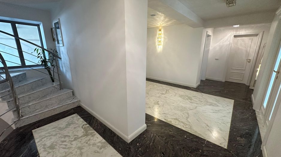 Vila Eleganta cu Piscină și Finisaje Premium în Zona Rezidentiala Iancu Nicolae - Poză 6