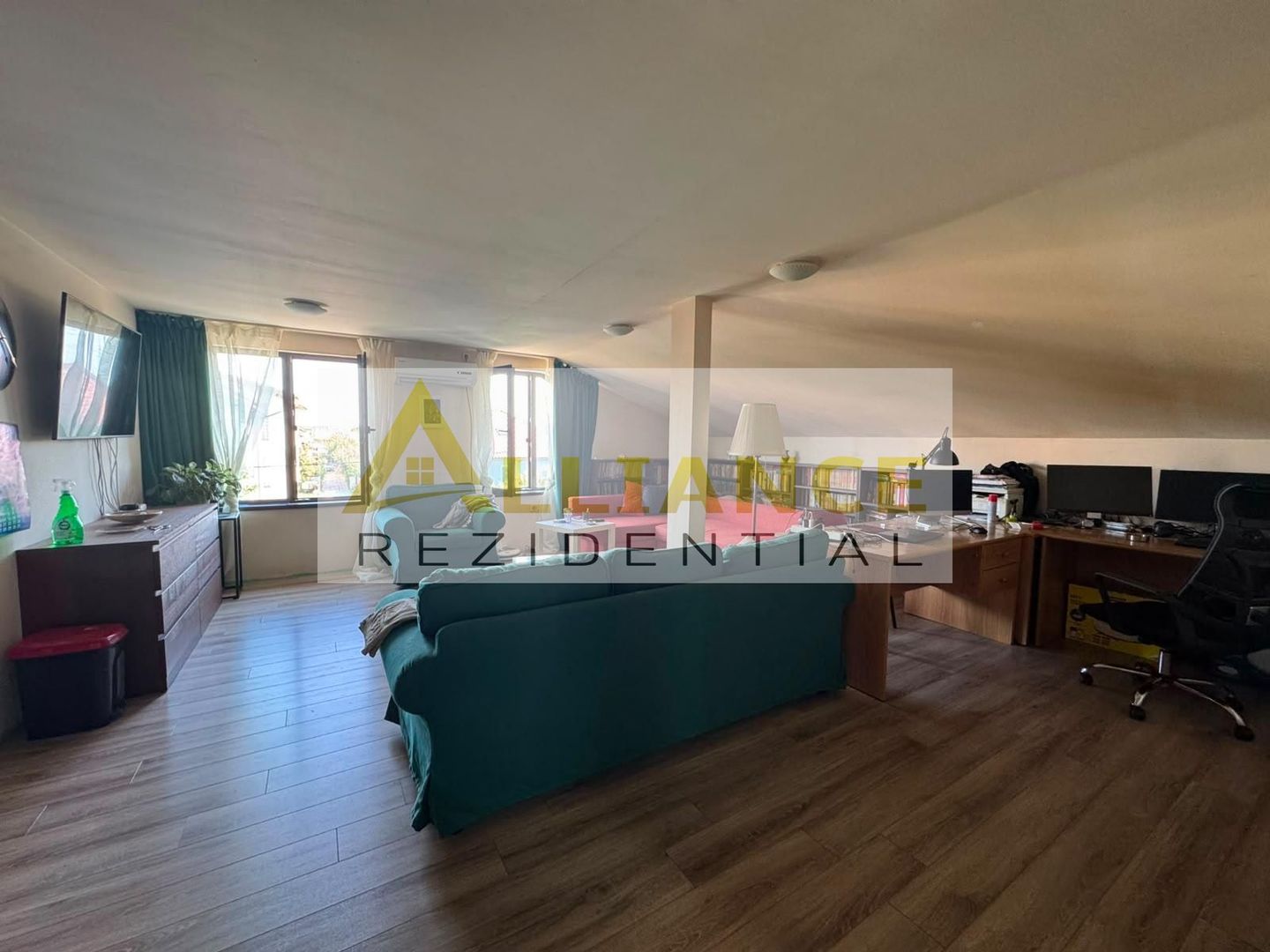 EXCLUSIVITATE - VILA INDIVIDUALĂ P+1+M+pod - Poză 16
