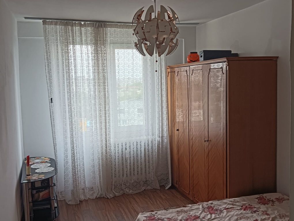 Apartament cu 2 camere de închiriat (Titan) - Poză 4