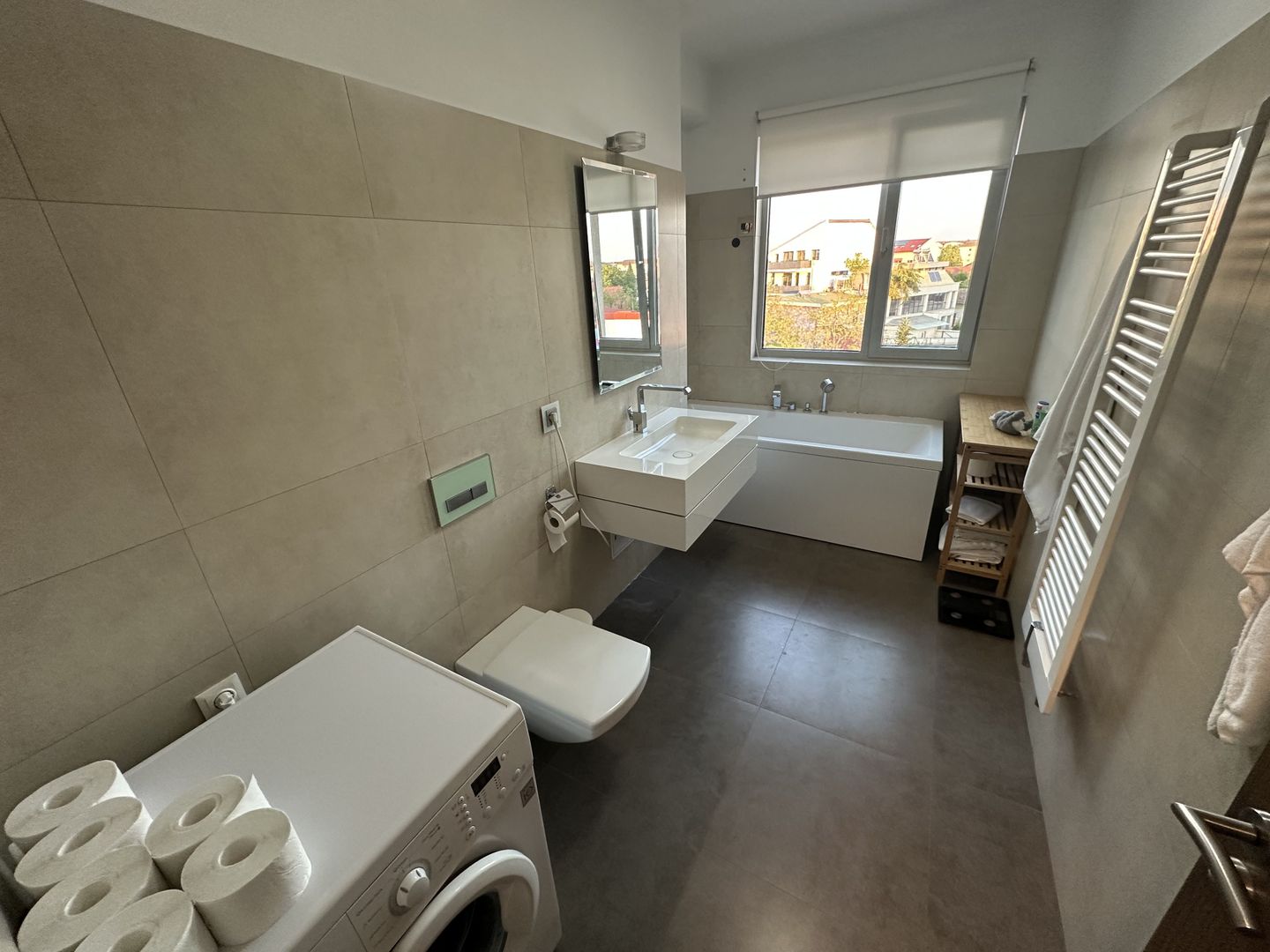 Apartament cu parcare subterana - Poză 12