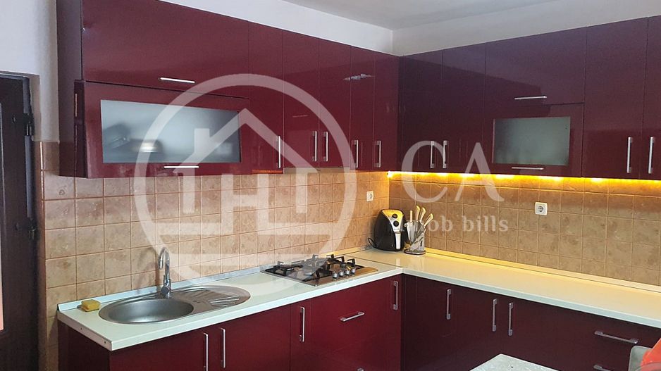 Casa de vnzare 4 camere pe zona Rogerius, Oradea. - Poză 4