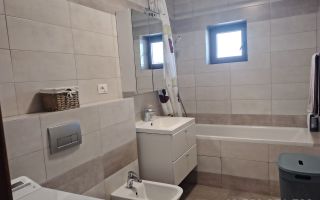 Apartament 2 camere decomandat, 60mp, utilat, geam la baie și parcare - Poză 12