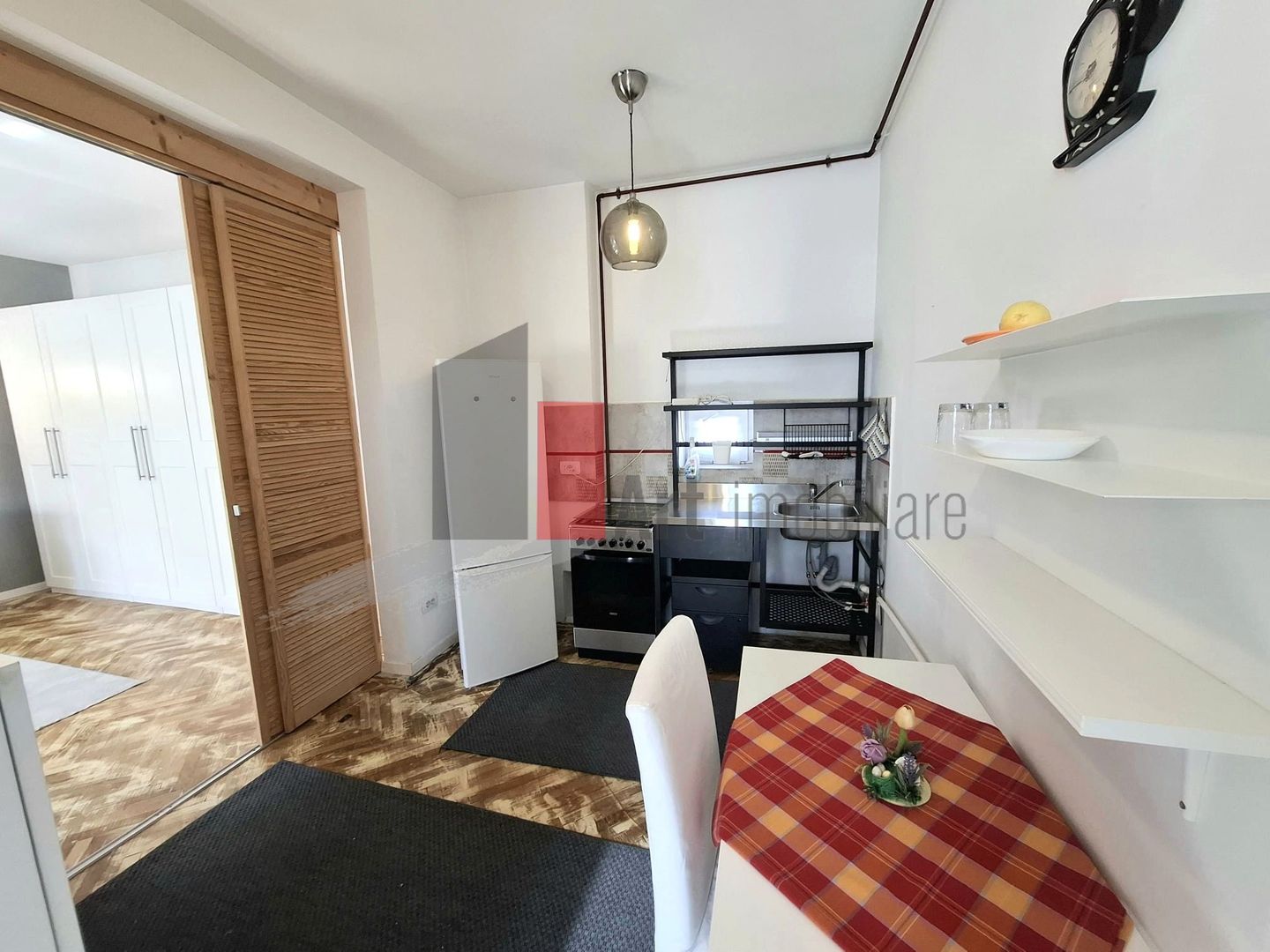 Studio modern, 32 mp,+ 20 mp anexe, zona Parcul Carol-Parlament - Poză 10