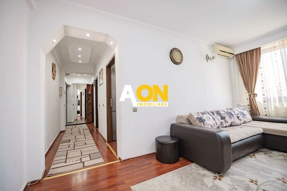 Apartament 3 camere, etaj 3, + boxa la subsol, ultracentral - Poză 3