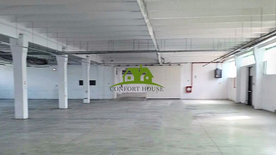 Cladire ideală pentru diverse scopuri comerciale sau industriale - Poză 16