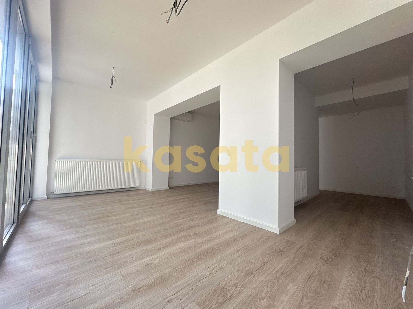 DE INCHIRIAT | APARTAMENT 4 CAMERE | REZIDENTIAL SAU BIROU | TEI | NOU - Poză 3