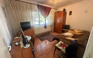 Apartament de vânzare cu 2 camere/scoala nr. 8 - Poză 9
