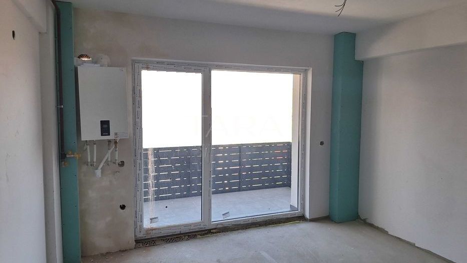 Apartament Semifinisat cu 2 Camere în Baciu - Poză 2