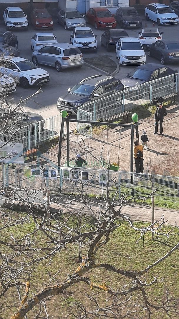 Apartament 2 camere, semidecomandat, în cartierul Zimbru, Iași - Poză 1