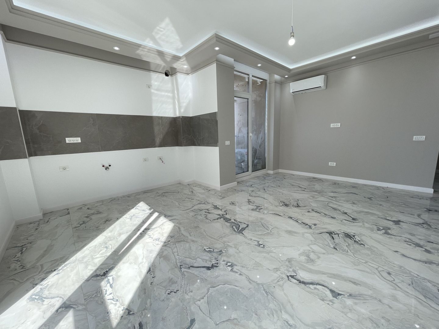 Apartament cu trei camere bloc nou -Torontalului - Poză 5