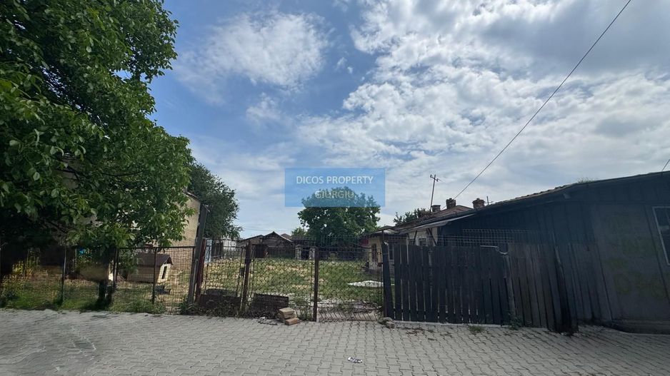Vânzare 2 Loturi Unificate – Zonă Centrală - Poză 1