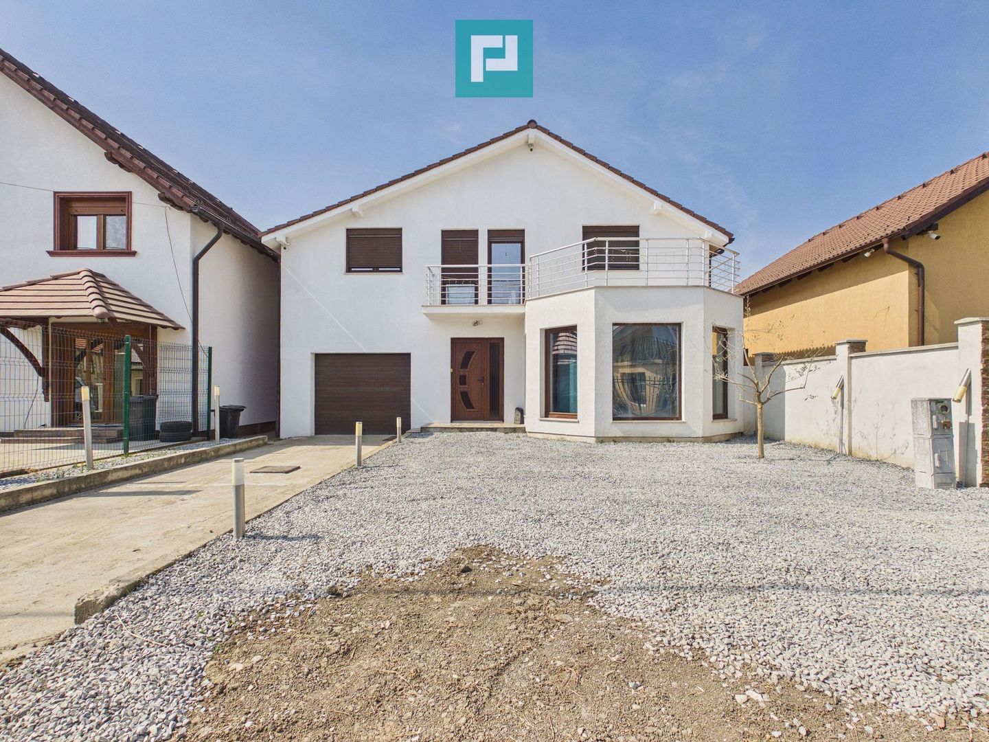 Vilă cu 4 camere in Livada - Poză 16