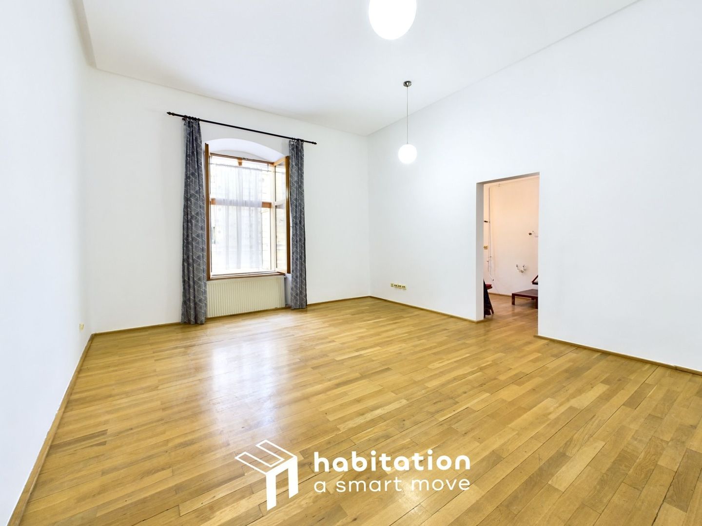 Apartament boem si primitor, et 1 – Piața Unirii, zonă pietonală - Poză 1