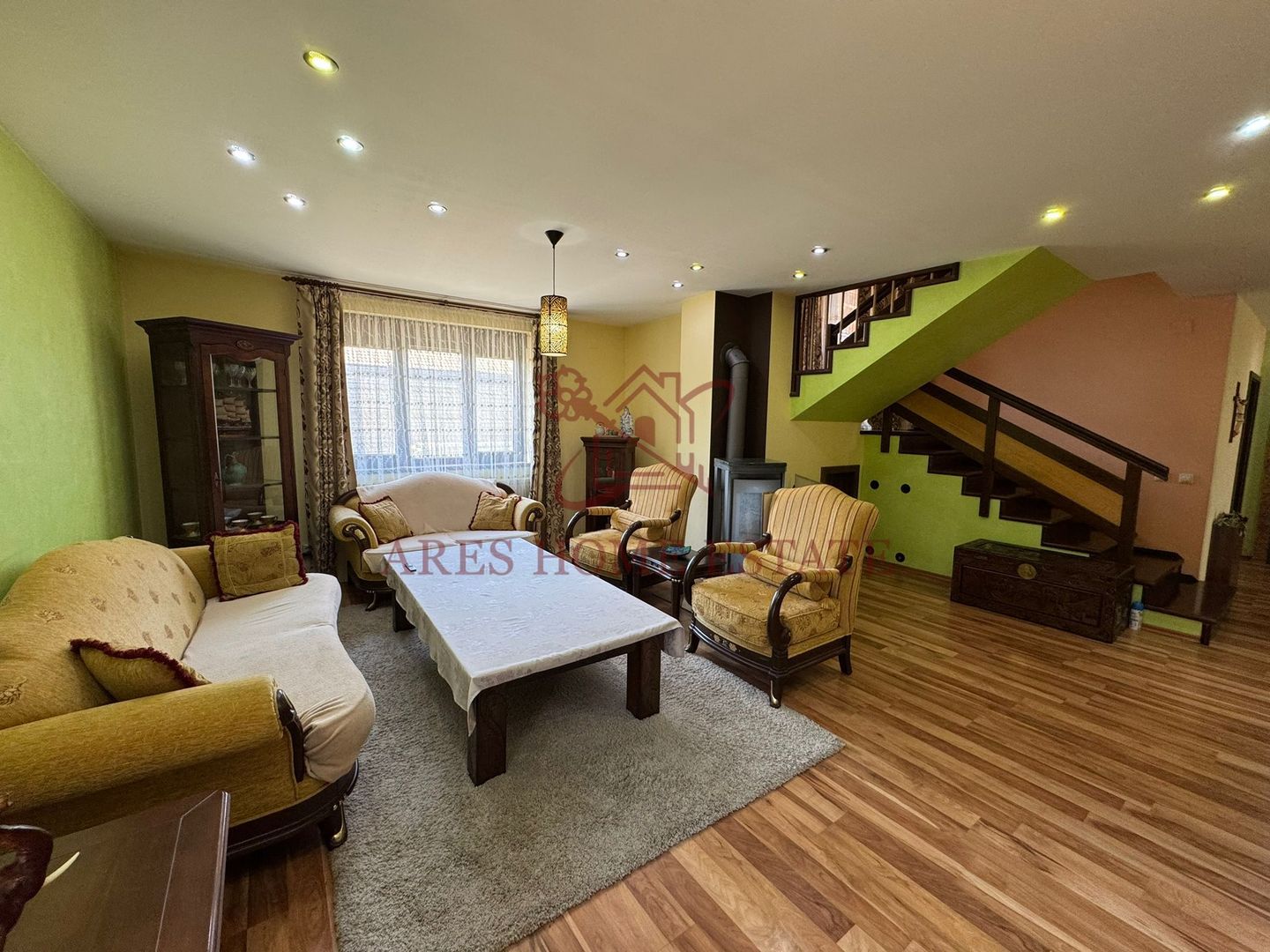 Casă spațioasă, 6 camere, teren 947 mp – Giarmata Vii, comision 0 - Poză 1